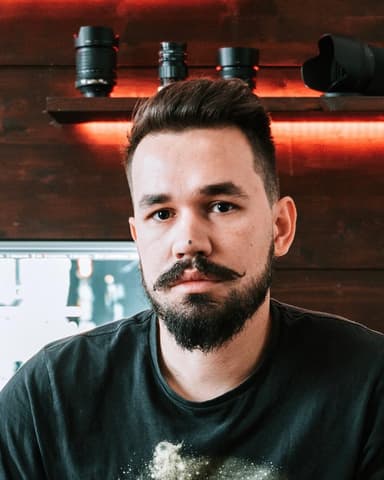 Tüzes-Kátai Tamás